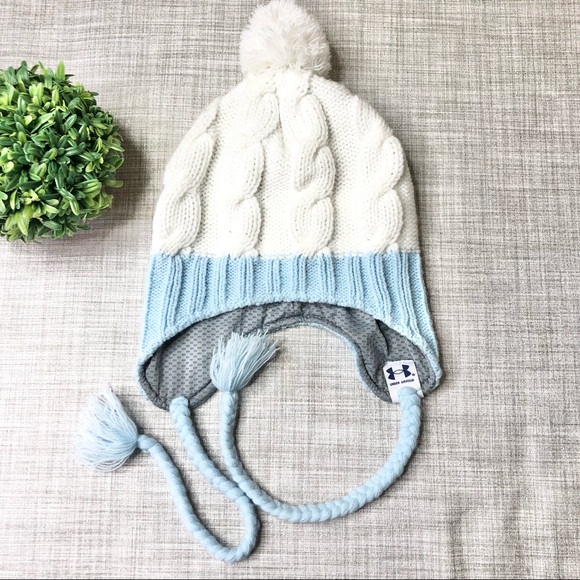 Under Armour over ear cable knit pompom hat, moisture wicking lining - Picture 2 of 4